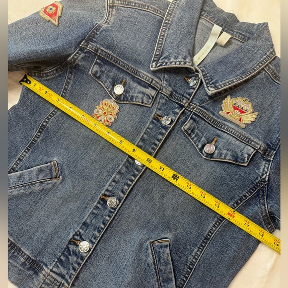 Debra DeRoo Blue Denim Jacket w/ Patches- size S w/ Stretch - Picture 11 of 14